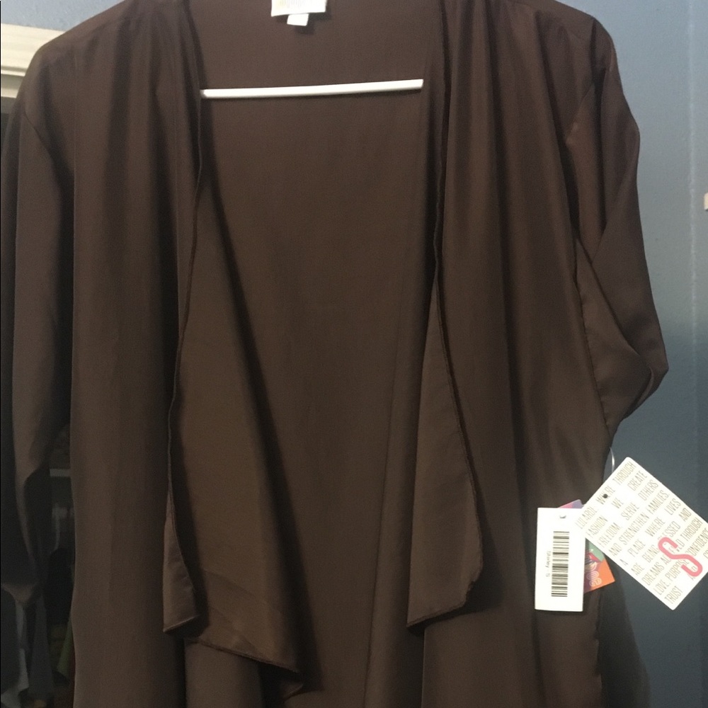 LuLaRoe Small Shirley never worn